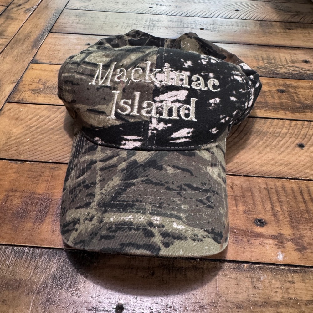 J Hats Mackinac Island Baseball Cap Mens One Size Camo‎ Embroidered Souvenir Hat